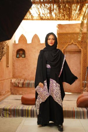 العبايه العربية